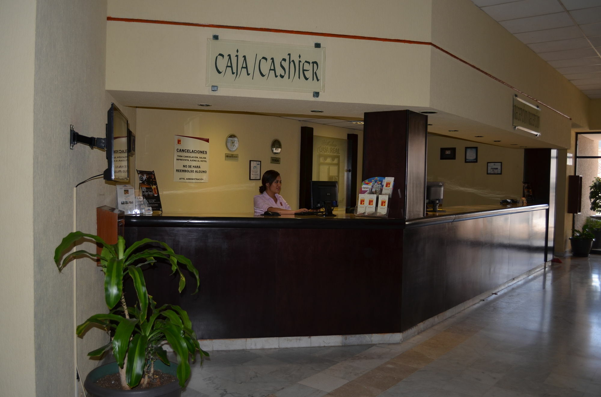 סלאיה Capital O Hotel Casa Real Celaya מראה חיצוני תמונה