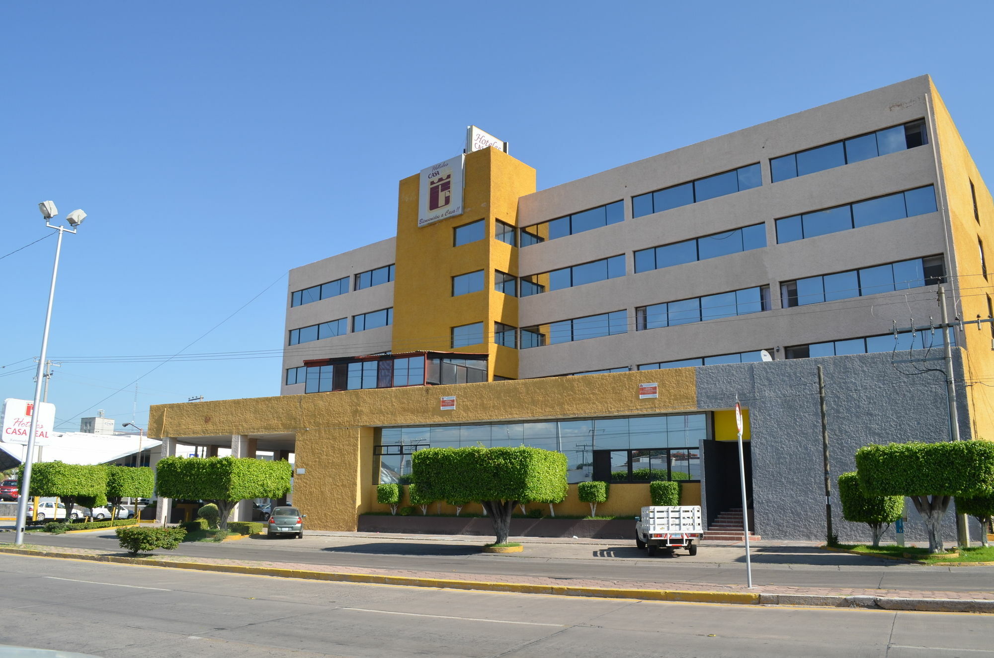 סלאיה Capital O Hotel Casa Real Celaya מראה חיצוני תמונה