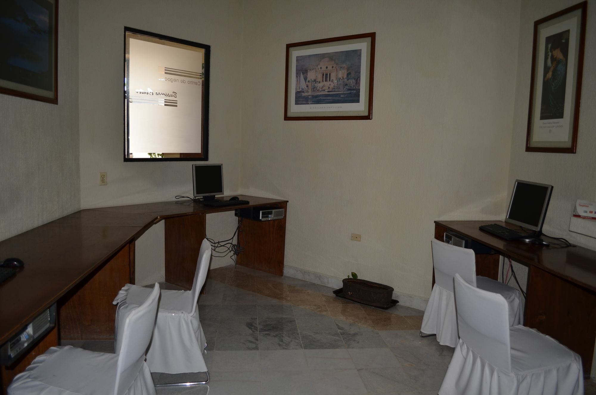 סלאיה Capital O Hotel Casa Real Celaya מראה חיצוני תמונה